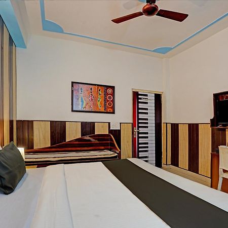 Hotel O Greno House Near Pvr Ansal Plaza Greater Noida Exterior foto